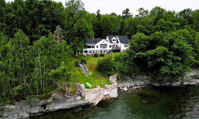 Salsbury Cove House | Sullivan Cove - Ocean-front family gathering place near Acadia National Park & Bar Harbor