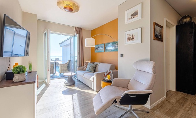 Ostseebad Wustrow Apartment | Summer dream vacation apartment between the Baltic Sea and the Bodden