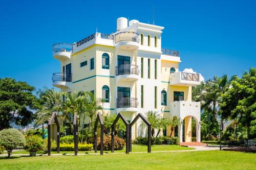 Taitung House | Summer Garden