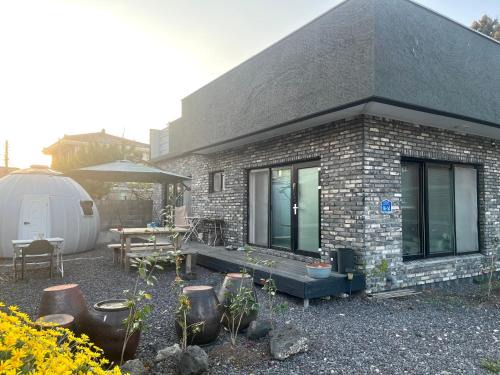Downtown House | Summer's House
