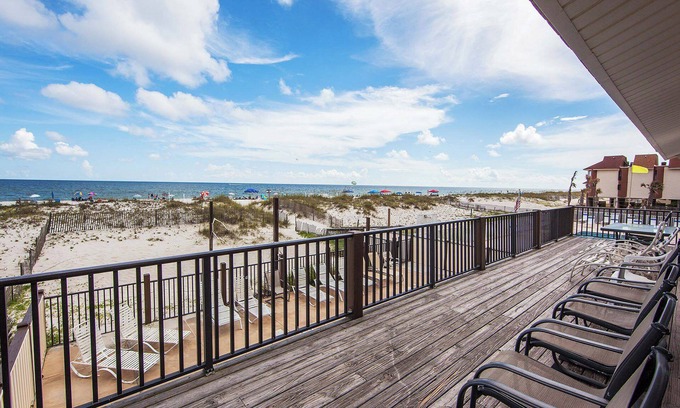 Gulf Shores House | 🥳 Summer Sale! First 2! SeaRae. 5BR Beachfront. Heatable Pool. Right on the beach! Yes!