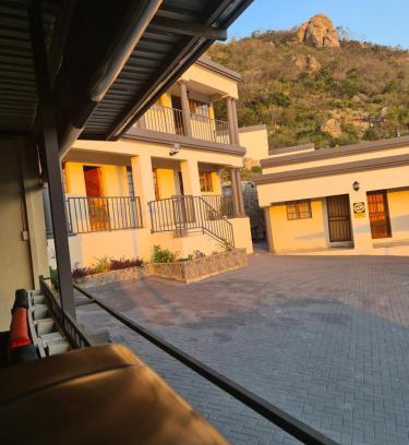 Mbombela Apartment | SummerField Guest House