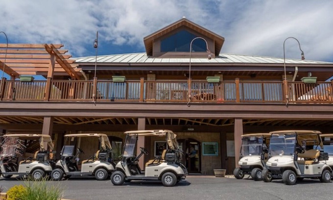 McGaheysville Resort | Summit Mountainviews with resort access