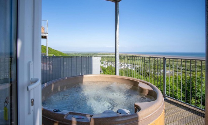 Pendine Apartment | Sunbeam - 2 Bedroom Apartment - Pendine