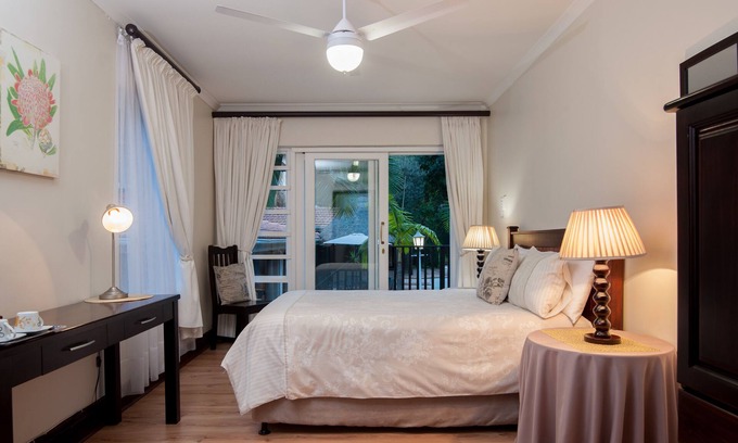 Durban North Bed & Breakfast | SunBird Room at The Brother's Guest House Durban North