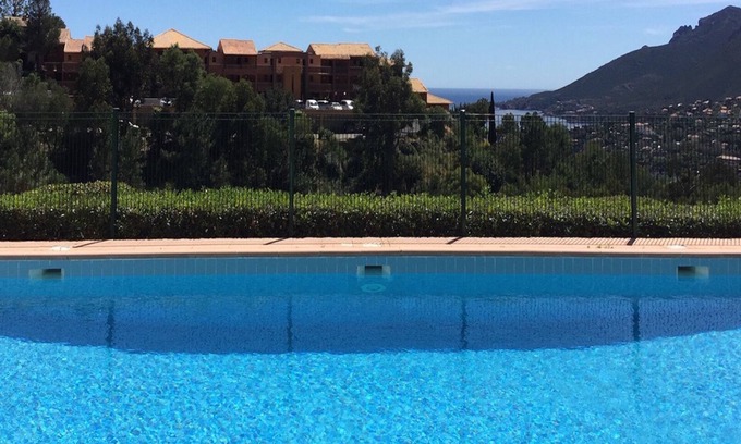 Theoule-sur-Mer Apartment | SUNCOAST Les Terrasses de l'Estérel Théoule sur Mer - sea vue, pool, wifi, .