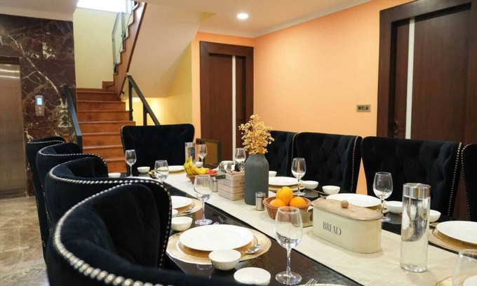 Bullawala House | Sundowner Bunglow - Your Own 5 Star