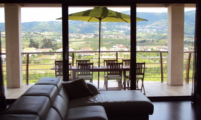 Cadaval Villa | SunHill Villa-Stunning Detached Villa With Panoramic Views 20`m from Golf Resort
