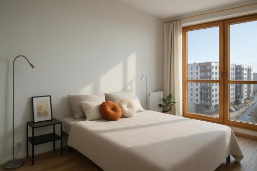 Wola Apartment | Sunlit Apartment Wola Business Center