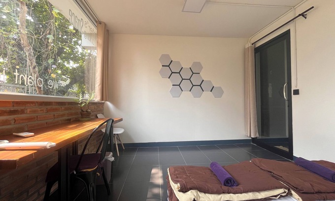 Chang Phueak House | Sunny Bedroom with AC in Prime Location - Peaceful Stay in Modern Thai House