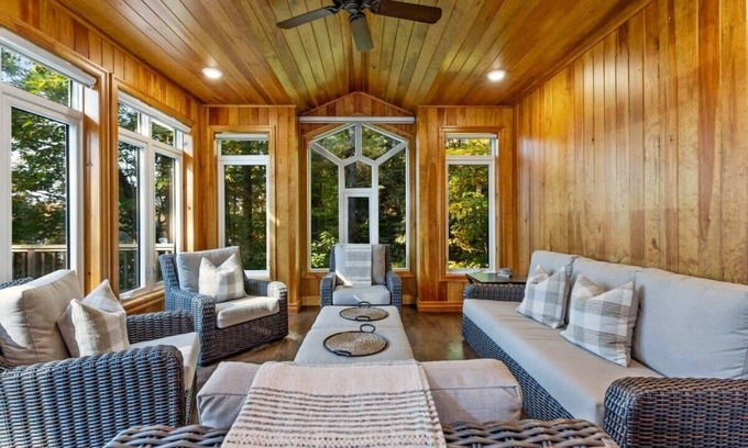 Rosseau Villa | Sunny Daze on Rosseau