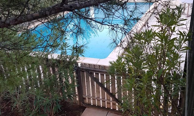 Roquebrun House | Sunny family home with private pool