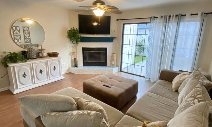 Jacksonville Beach House | Sunny Side beach house 2 blocks from the ocean.