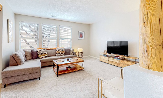 Santa Fe House | Sunny updated stay with a scenic deck, washer/dryer, & grill - close to the city