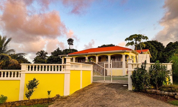 La Plaine Villa | Sunrise Bliss Villa w/Hot Tub, King Bd+Mountain and Ocean View