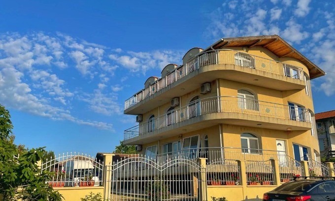 Varvara House | Sunrise Varvara