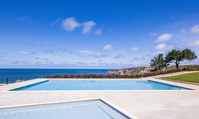 Nazare Apartment | Sunset Beach Apartment - BY SCH
