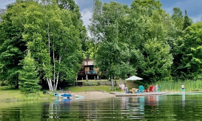 Trent Lakes Cottage | Sunset Beach On Greens Lake