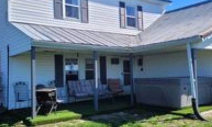 McArthur Other | Sunset Hills Farm---Amazing View, Close to Winery