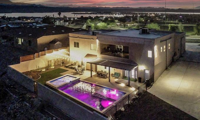 Lake Havasu City House | Sunset Oasis 7 Bedroom Family