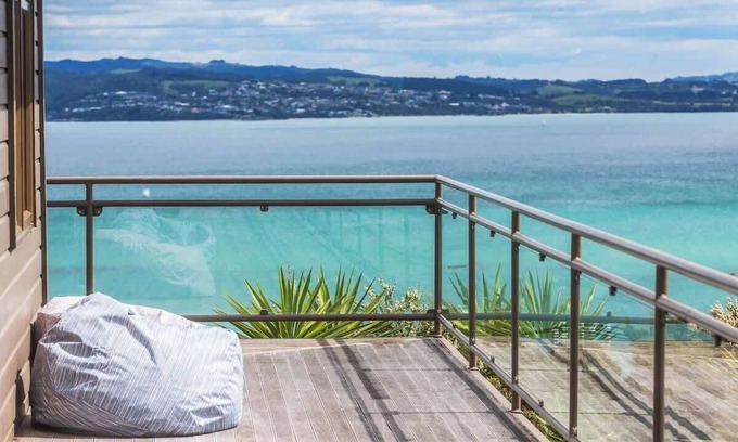 Omiha House | Sunset Sanctuary | Stay Waiheke