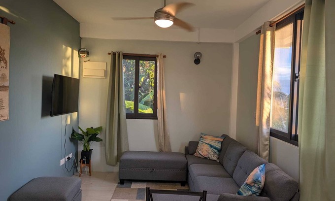 Mero Apartment | Sunset Vista charming 1-bedroom apartment 0.4 miles from beautiful Mero Beach.