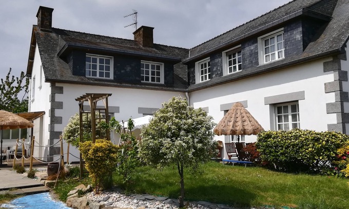 Saint-Brice-en-Cogles House | Sunshine family cottage