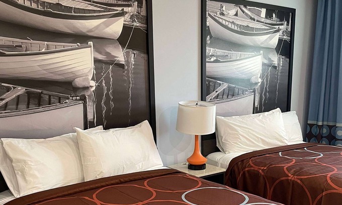 Lindenhurst Hotel | Super 8 by Wyndham Lindenhurst