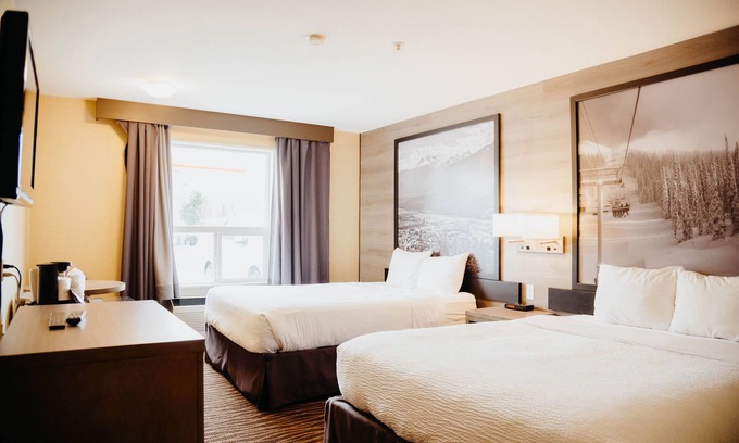 Revelstoke Hotel | Super 8 by Wyndham Revelstoke BC