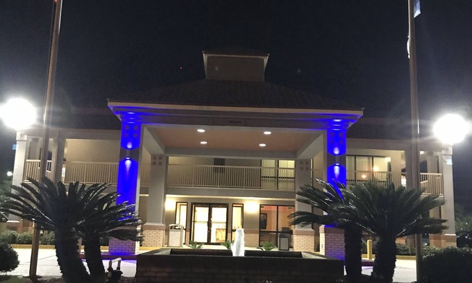 Slidell Hotel | Super 8 by Wyndham Slidell
