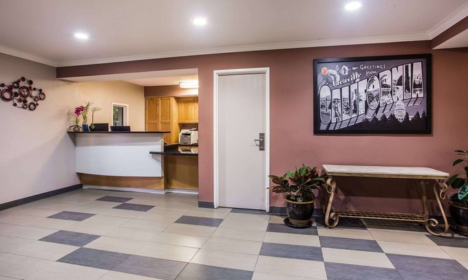 Nut Tree Hotel | Super 8 by Wyndham Vacaville