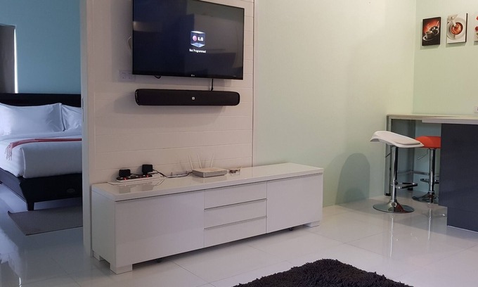 Bophut Apartment | Super-clean Penthouse (WIFI) - Luxury Pad with everything for the vacation