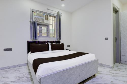 Rohini Hotel | Super Collection O Rohini Sector 21 Formerly Shelter Inn