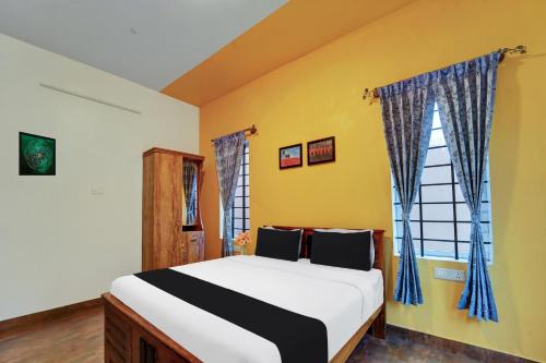 Ooty House | Super Hotel O Rose Garden Ooty Formerly New Star Cottages
