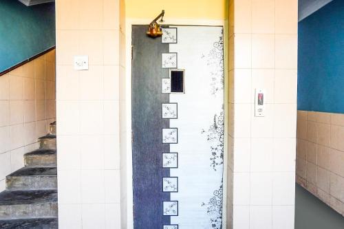 Ahmedabad Hotel | Super Hotel O Vibrant Residency