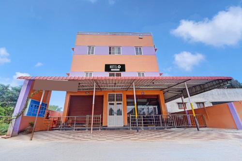 Saravanampatty Hotel | Super Hotel O Viswapuram