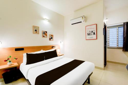 Miyapur Hotel | Super Townhouse Casa Grand Miyapur