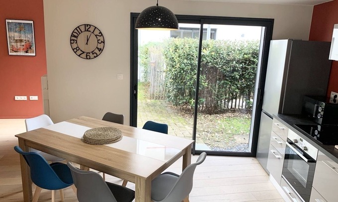 Aytre Apartment | Superb Apt ground floor Garden/Parking/Calm - 3 bdrms