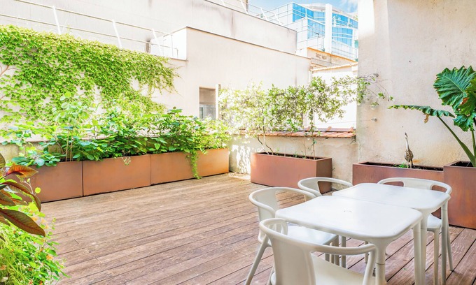 Grand Parc-Paul Doumer Apartment | Superb flat with 2 bedrooms and a huge terrace