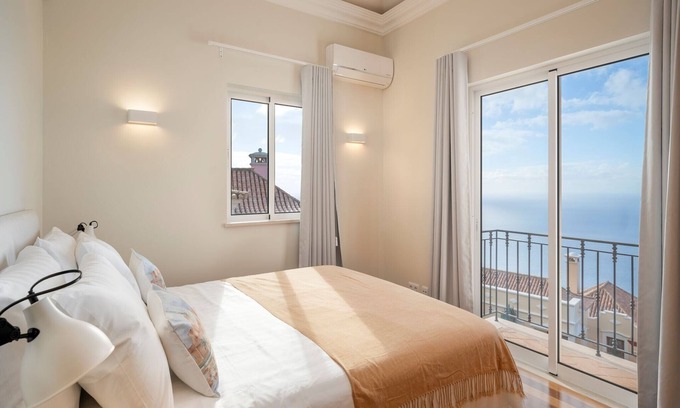Sao Goncalo Villa | Superb Funchal Villa | Palheiro Ocean Vila | 3 Bedrooms | Sea & City Views
