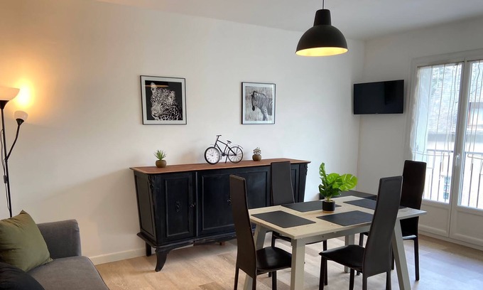 Espalion Apartment | superb renovated downtown apartment 48 m2