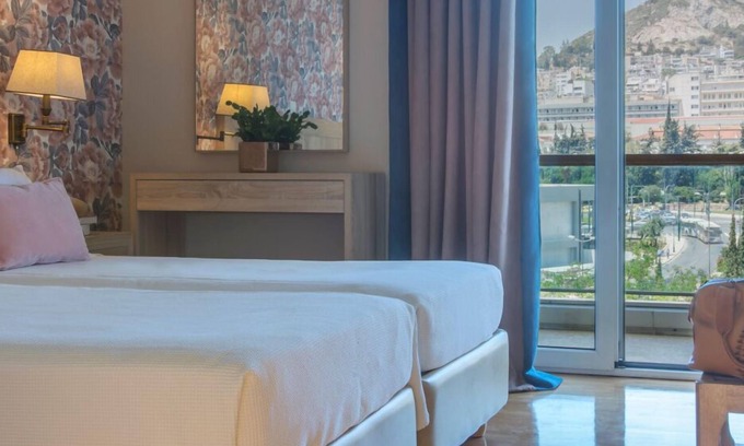 Ilisia Apartment | Superb serviced flat for 6 in the heart of Athens with view of Lycabettus Hill