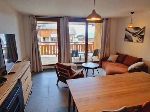 Montalbert Apartment | Superbe appartement à Plagne Montalbert, proche des pistes avec wifi et parking - FR-1-755-18