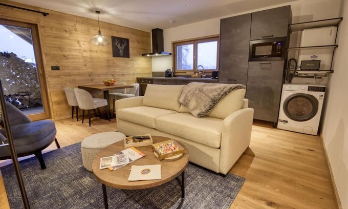 Crest-Voland Apartment | Superbe appartement dans luxueux chalet Mt Charvin