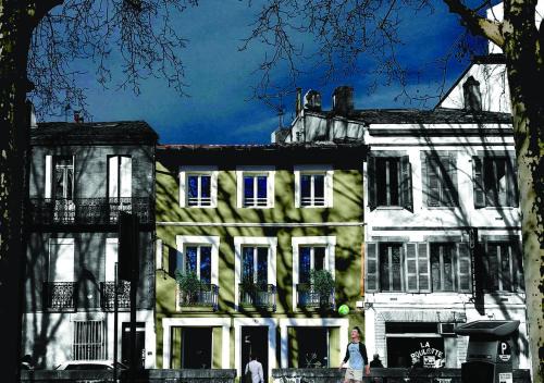 Saint-Cyprien Bed & Breakfast | Superbe Grande Maison - Amis - Familles - Entreprises