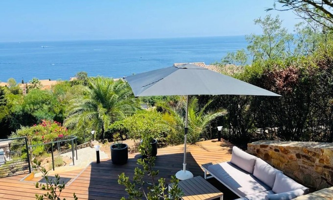 Antheor House | Superbe vue mer et Estérel, Villa Neuve Pour 8-10 Personnes, Clim, Piscine