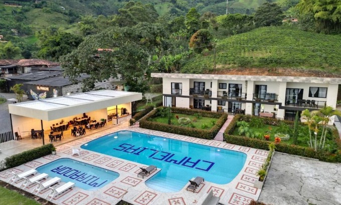 Pereira Apartment | Superior apartment with balcony 1