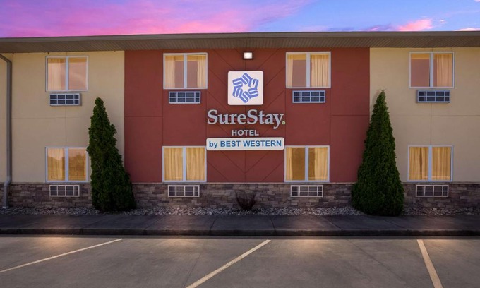 Whittington Hotel | SureStay Hotel by Best Western Whittington Rend Lake