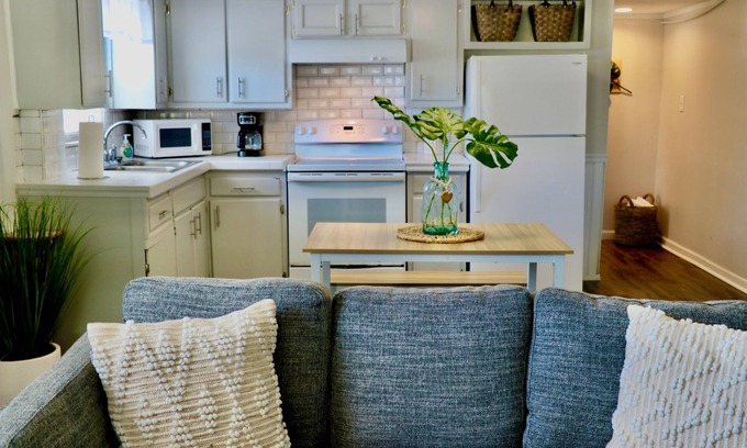 Kure Beach Apartment | Surf & Sun Haven: Steps to Sea-Clusion