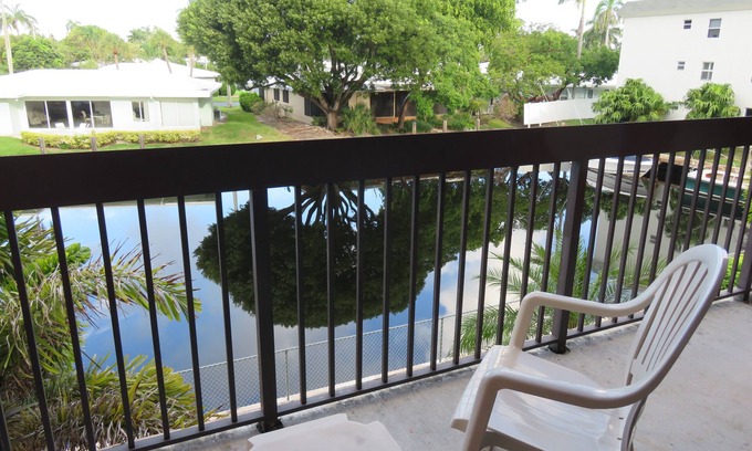 Lauderdale-by-the-Sea Hotel | Surfsider Resort